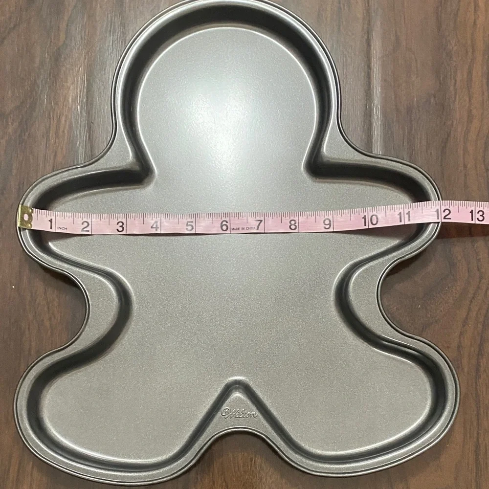 Wilton Non-Stick Gingerbread Man Cookie Pan